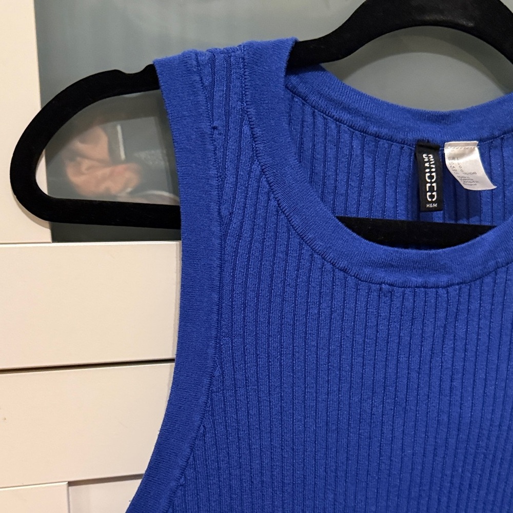 Divided Royal Blue Ribbed Tank - Picture 3 of 4